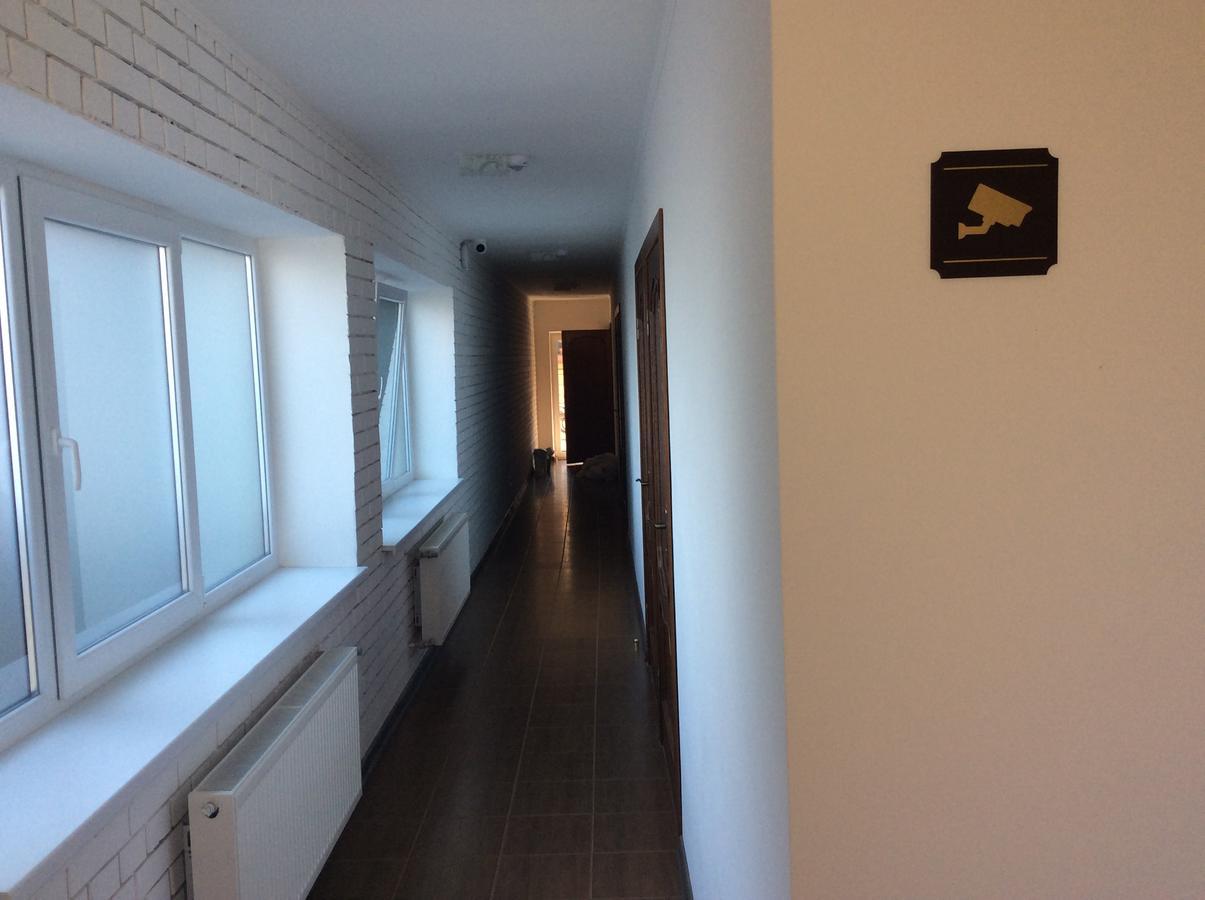 Hotel Travel Lviv Exteriör bild